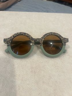 Kids sunglasses leopard print green