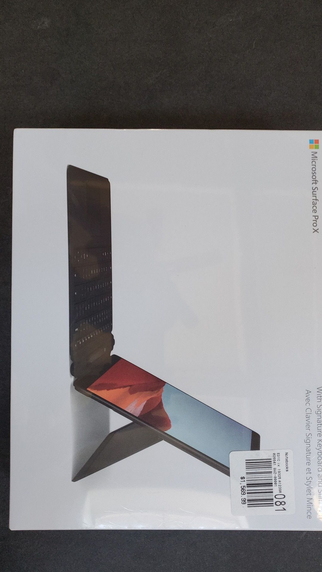 Microsoft Surface Pro X bundle: pen, key board and micro sd: 64gb
