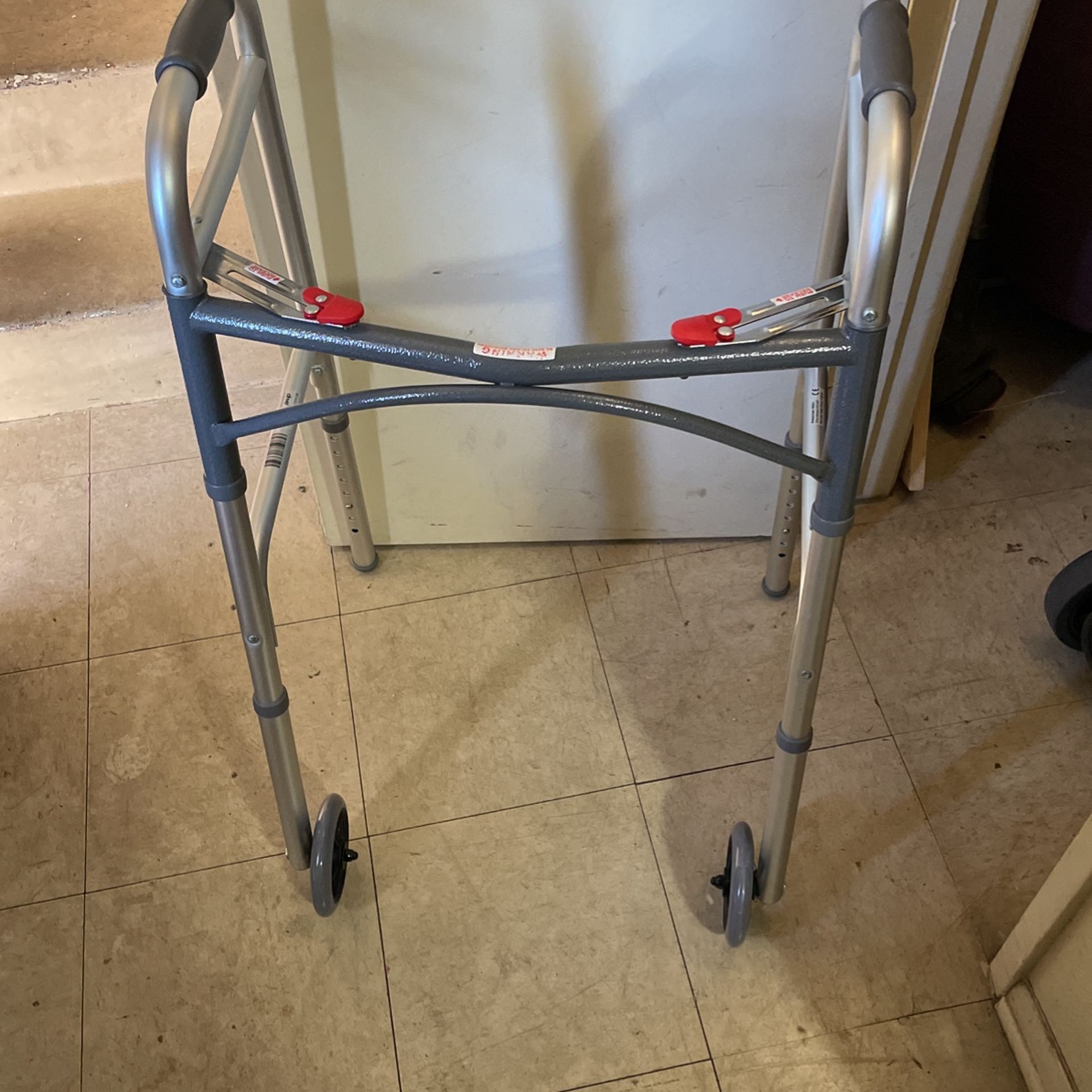 Drive Medical HX5 9JP Adult Walker