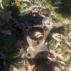 Steering Knuckle Passenger 96-06 Chevy GM