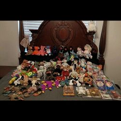 Unbelievable Collection Beanie Babies