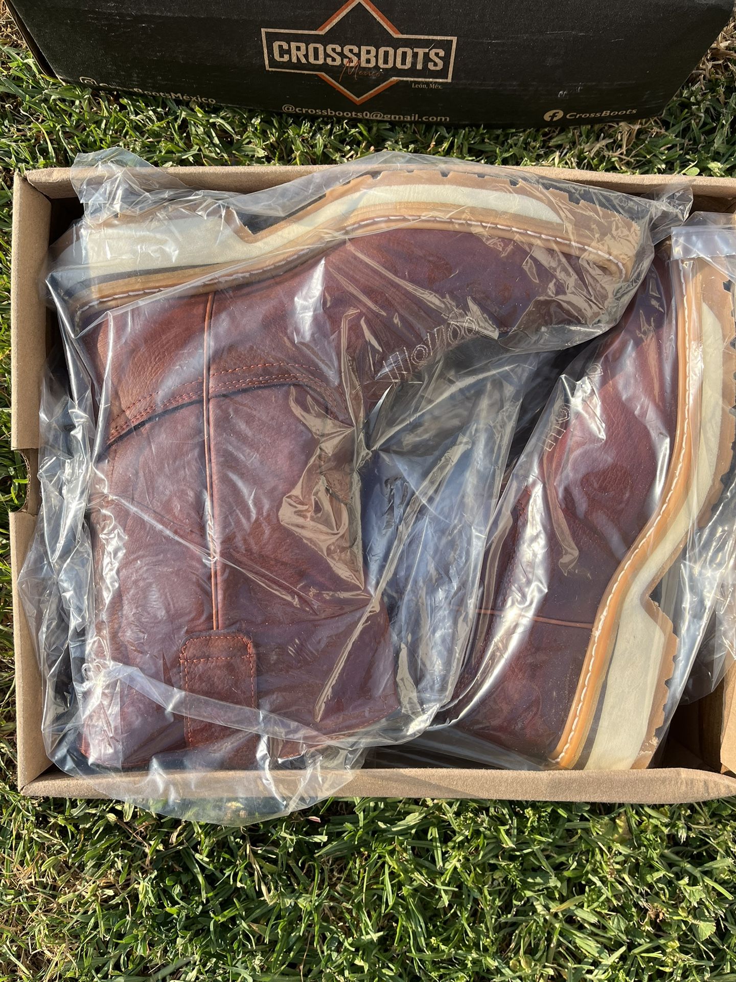 brand new work boot size 9