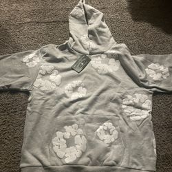 Grey Denim Tear Hoodie Size Medium Warning ⚠️-it’s Not Real And Price Might Be Negotiable