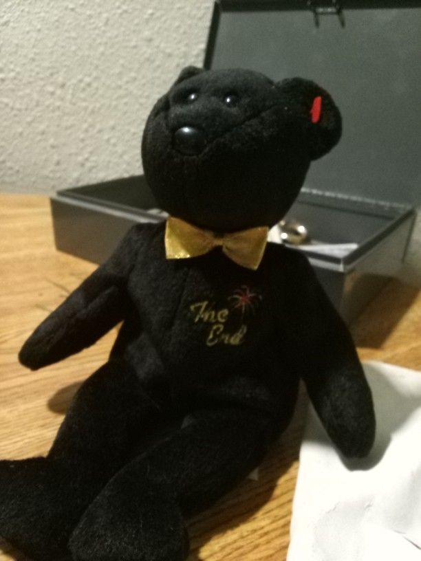 Y2K Beenie Bear
