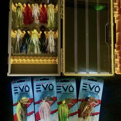 Plano Jig Box W/bladed Jigs