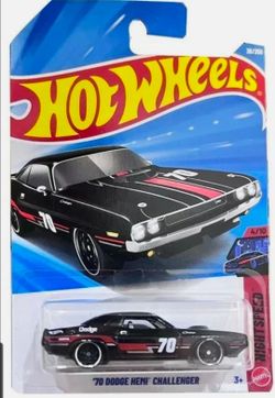 Hot Wheels '70 Dodge Hemi Challenger