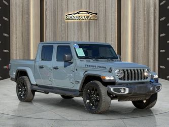 2025 Jeep Gladiator