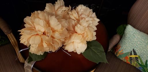 Peach Silk flowers 6 count