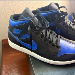 Jordan 1 Mid SE