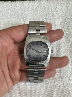 Vintage Timex Hand-Wind Watch – Running!