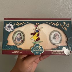 D23 Expo 2017 Art Of Snow White Exclusive