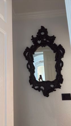 Z Gallery Lacquered mirror