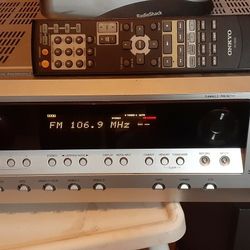 Onkyo Receiver and Speakers $95 dlls. 