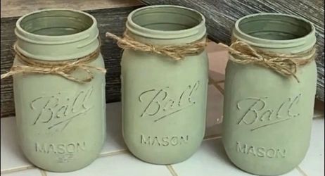 Chalk painted distressed mason jars fall gift - SAGE LIGHT GREEN