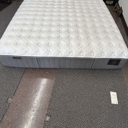 Stearns & Foster Estate Luxury Firm Collection Mattress 
