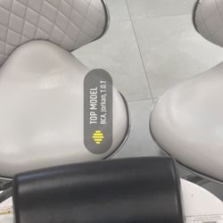 Tapizamos Lo Q Dese Tapizar Su Carro Su Troca  Su Barco Su Sillas