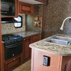 2016 Travel Trailer Heartland Wilderness