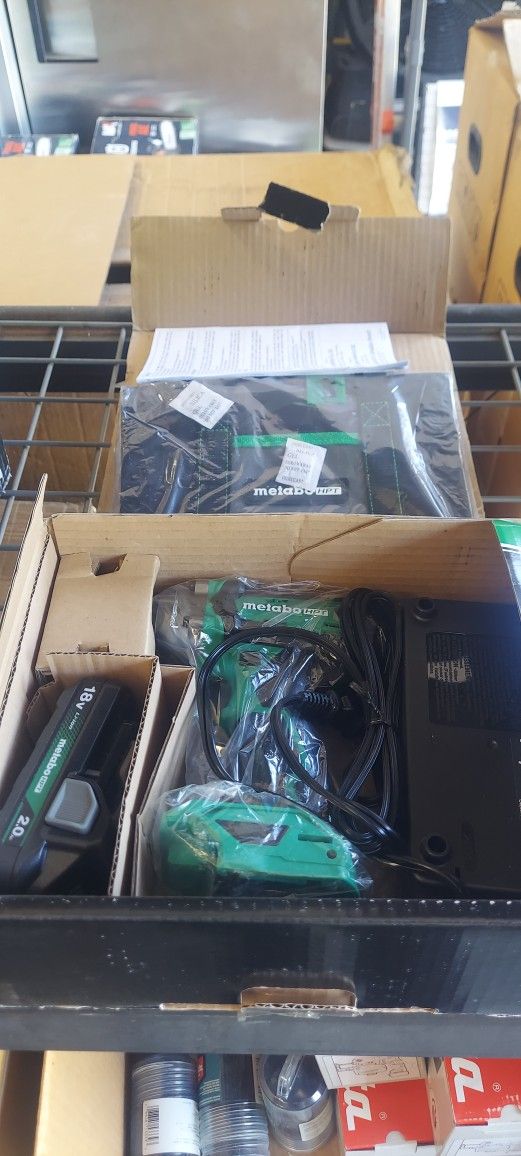 18V Cordless Impact Driver Kit | Metabo HPT WH18DFX $80