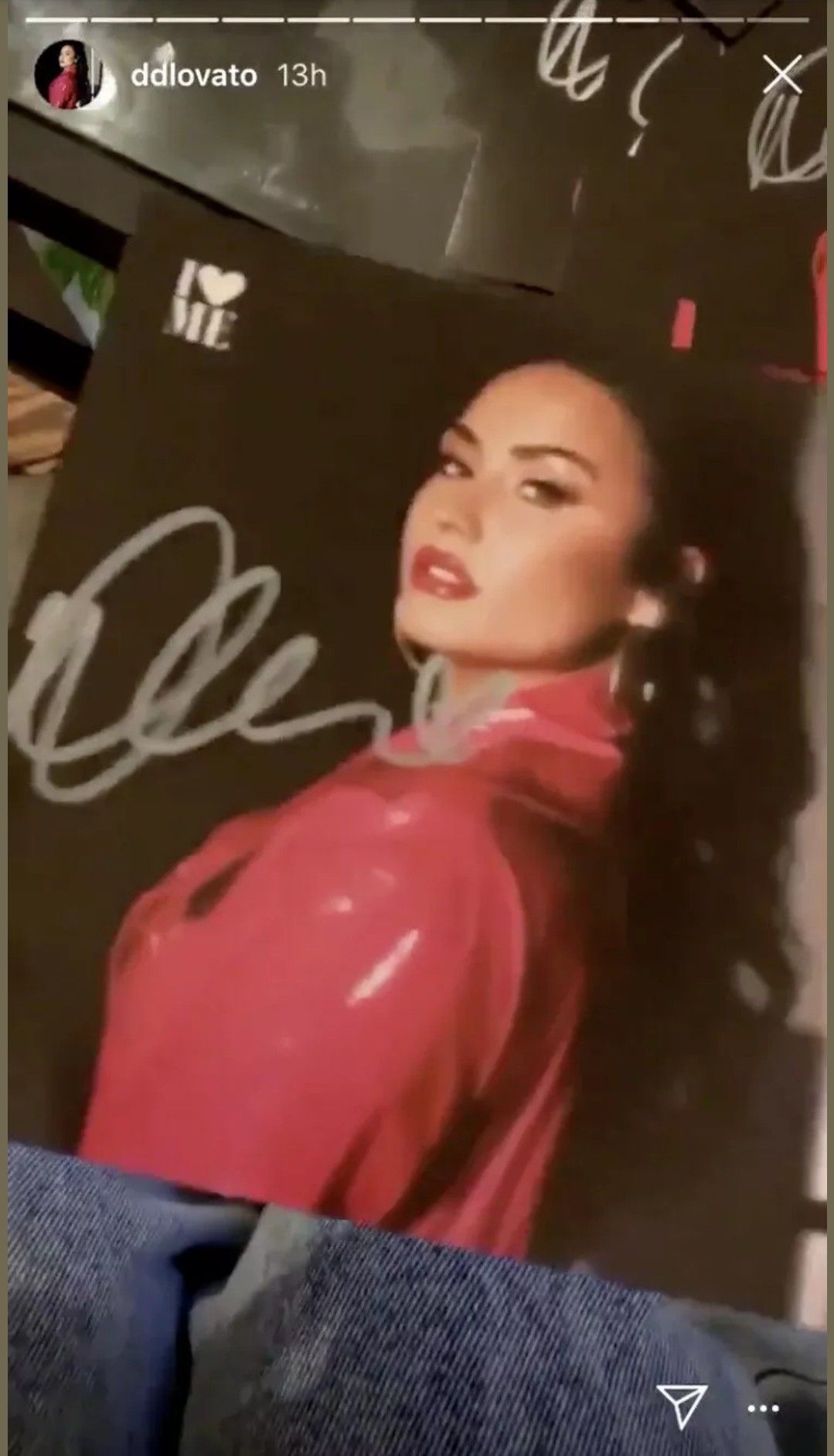 Demi Lovato hand signed cd cover Authentic