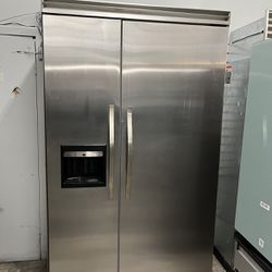Viking Built In Side By Side 48” Refrigerator Ice And Water 