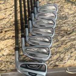 2019 Titleist T100 5-PW , 4 Iron Is Ap2 