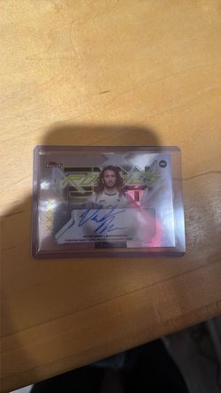 Victor Henry  autographed topps 2025 card