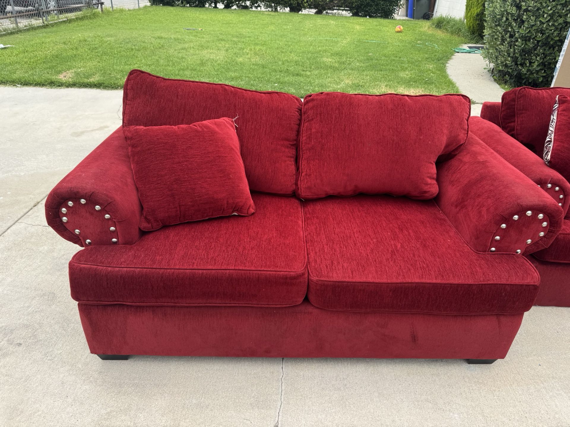 Set Of Red Couches (2)
