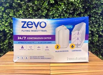 Zevo Flying Insect Trap Starter Kit, 2 Devices + 6 Refills