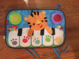 Fisher Price Kick n Play Piano