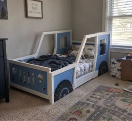 Twin Jeep Style Floor Bed