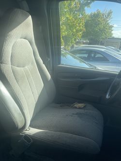 Commercial Van - Chevrolet 2500  - Operational - Fleet Change Sale