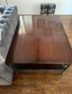 Beautiful Wooden Coffee Table 
