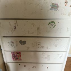 Basset Five Drawer Dresser 