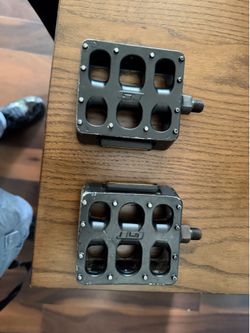 90’s Gt collectors Aluminum Platform pedals 1/2 for Wide feet