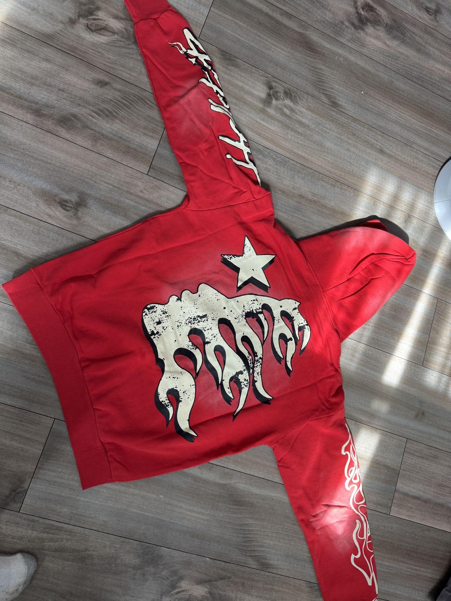 Red Hellstar