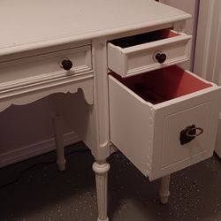 1940s - 1950s Vintage Vanity  and Tall Dresser