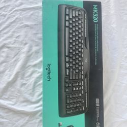 MK 320 Keyboard and Mouse Combo