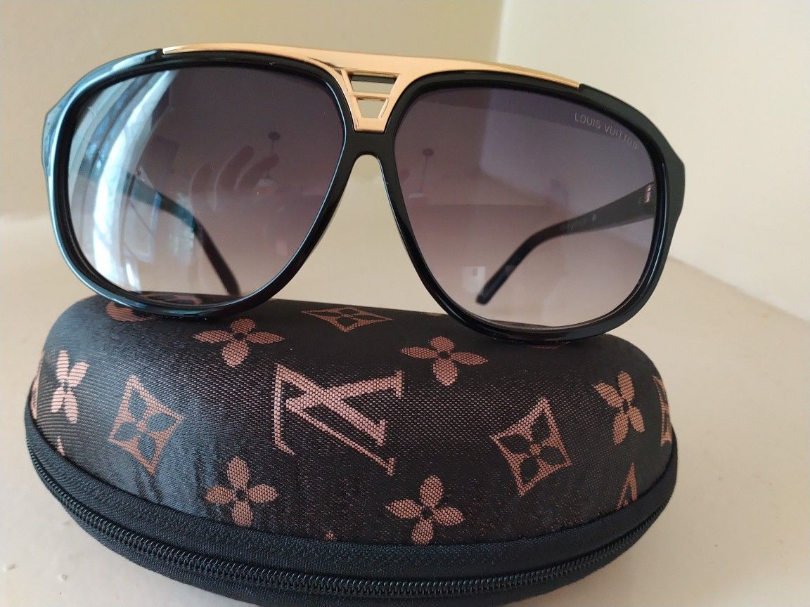 Louis Vuitton Evidence Gold Sunglasses