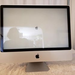 iMac 24” – Works but Dim Display (Possible LCD Cable Issue) + apple genuine keyboard ⌨️ 