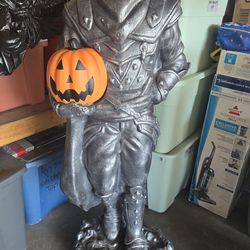Resin Halloween Headless Horseman
