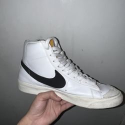 Nike blazers Mid 77