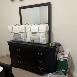 Bedroom Set