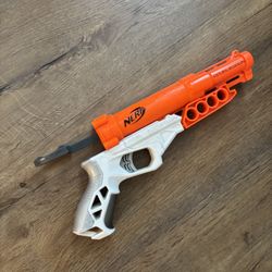Nerf Gun 