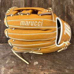 Marucci Arcadia Series 12 Inch Glove