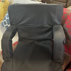 Stand Chair 