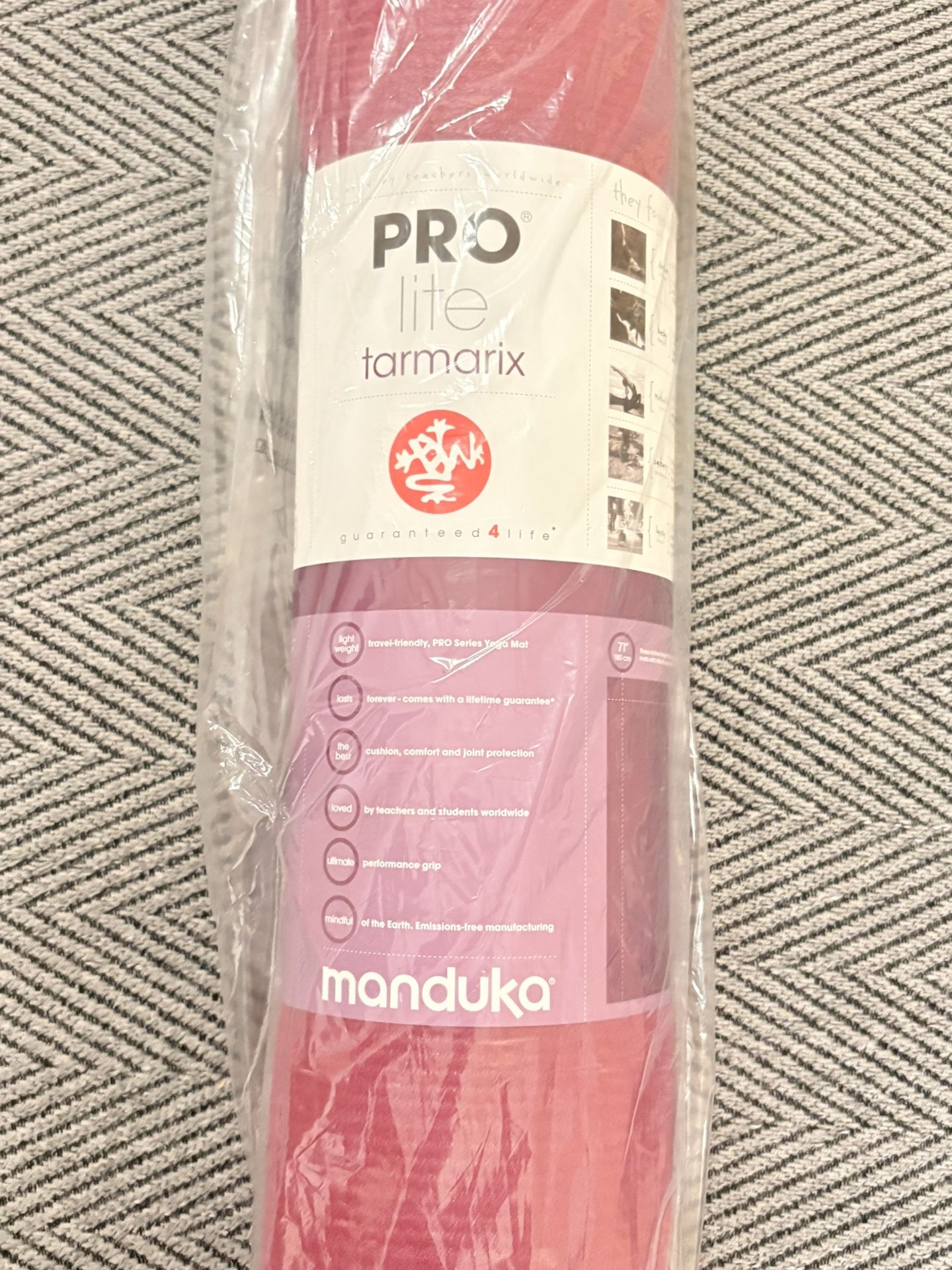 NEW Manduka PRO Lite Yoga Mat 71" X 24" Non-Slip Textured 4.7mm Tarmarix (rose)