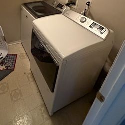 Washer and Dryer (Maytag)