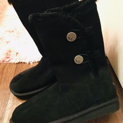 Koolaburra Ugg boots size 8 new
