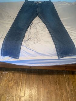 Men’s Eddie Bauer jeans