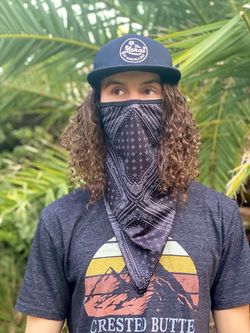 NEW Mens/Womans Black Face Mask